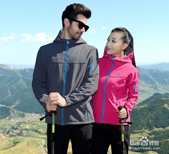 软壳冲锋衣是什么?哪个牌子的软壳衣好