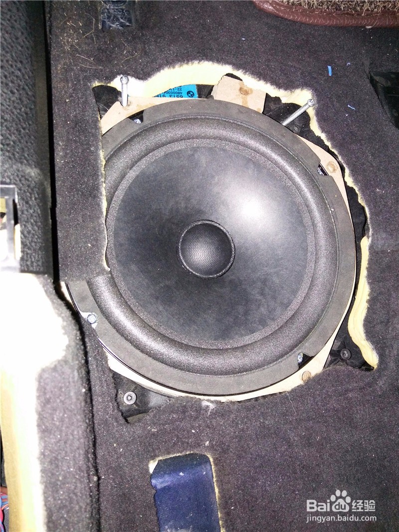 宝马旅行版530改装德国RS音响过程讲解（二）