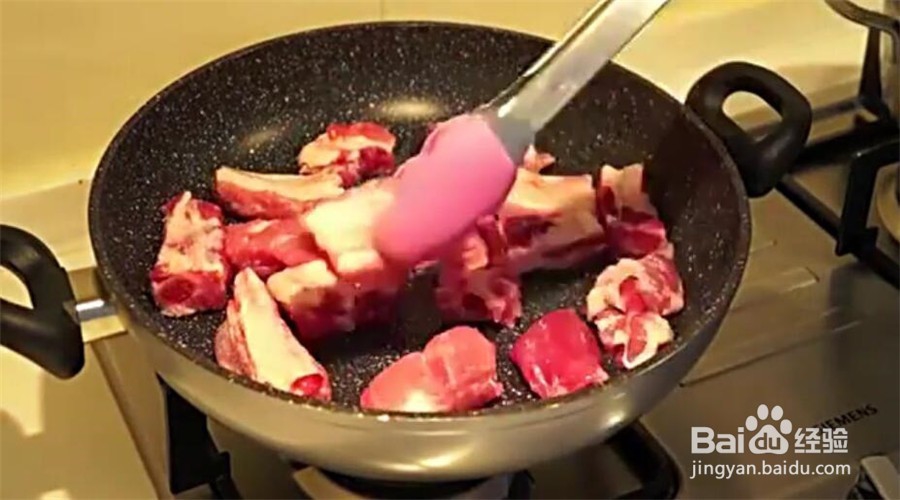 糖醋排骨的做法