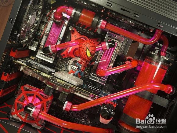 如何组装便宜的电脑水冷主机