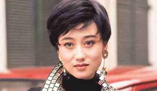 捉鬼合家欢里的师妹是谁演的