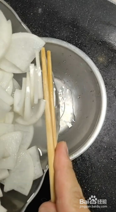 怎么做好吃的爽脆白萝卜