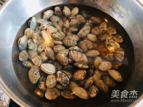 青椒爆炒蛤蜊