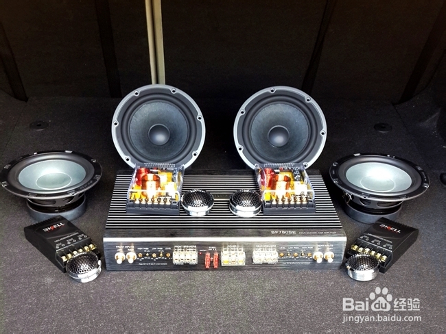 奥迪A4音响改装美国霸克汽车音响