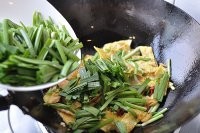 韭菜鸡蛋--壮阳保肝-简单易学