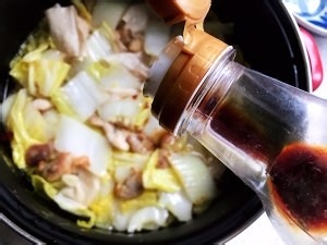 怎么做白菜腐皮炖五花肉