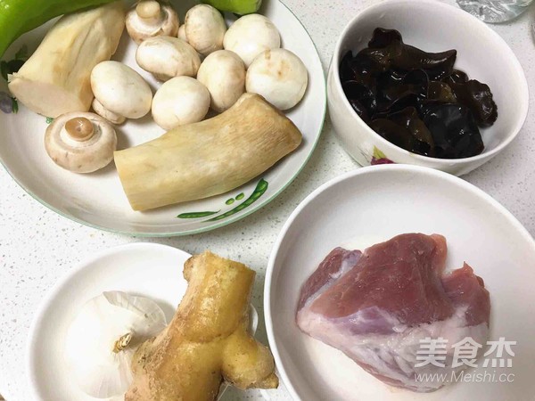 青椒蘑菇炒肉片
