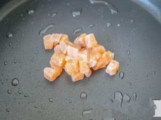 三文鱼烩藜麦饭怎么做？