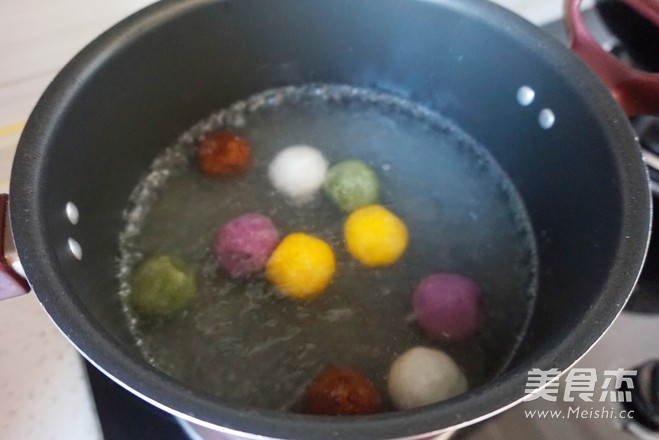 团团圆圆~五彩黑芝麻汤圆