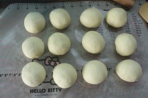 芋泥小餐包的做法