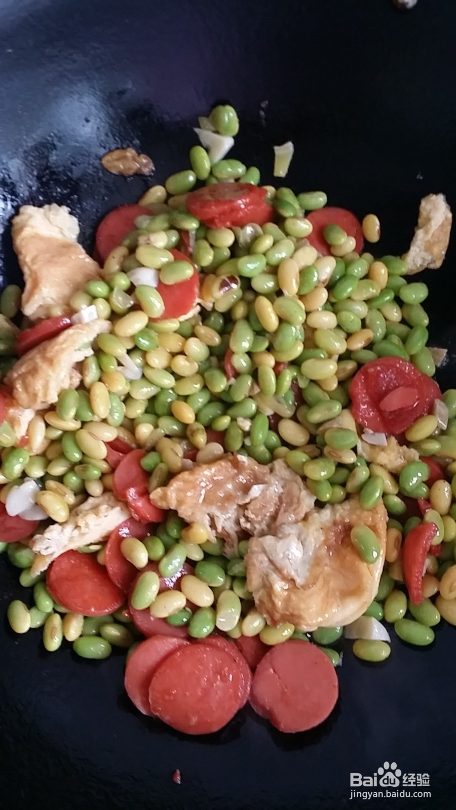火腿肠、鸡蛋炒豆子