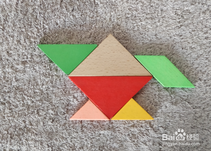 用七巧板怎么拼一把高端油壶呢?