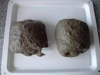 黑芝麻软欧包怎么做？