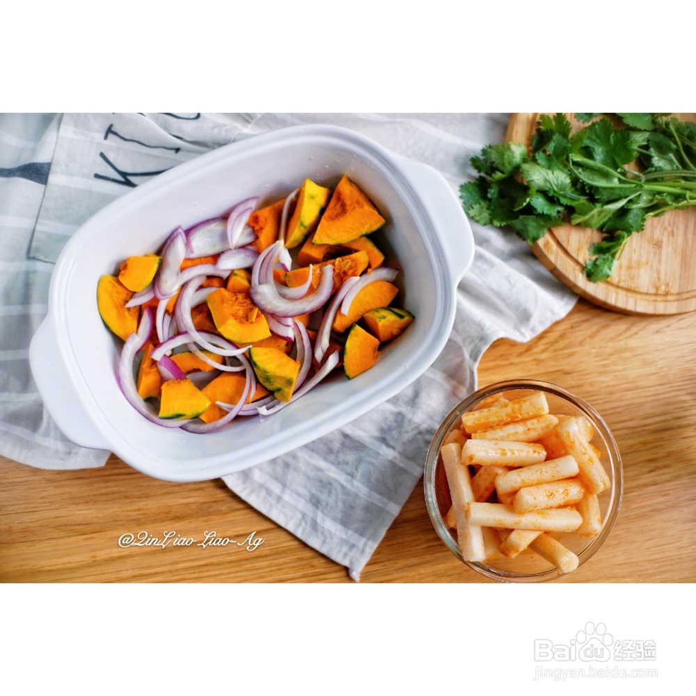 教你南瓜年糕烤鸡腿怎么做