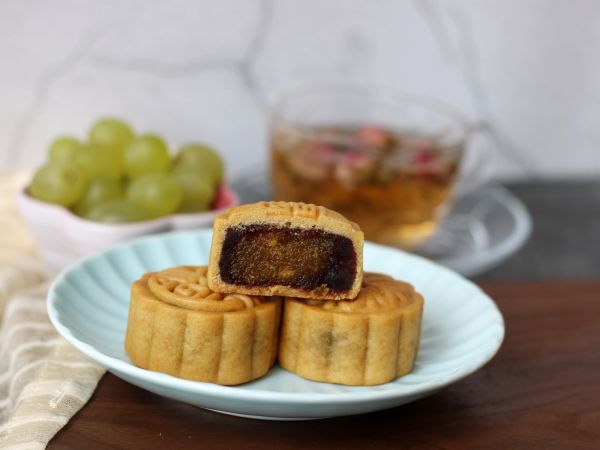 红豆沙蛋黄月饼