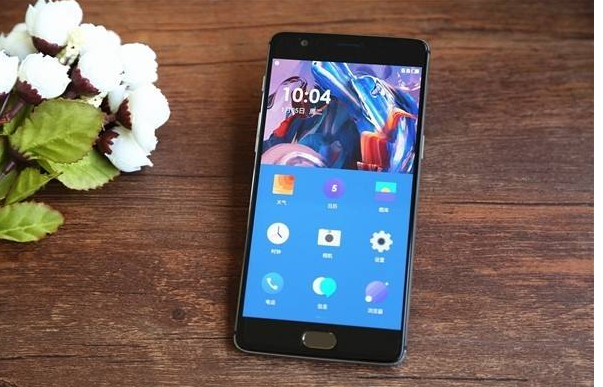 手机5.8英寸是长多少厘米 宽多少厘米