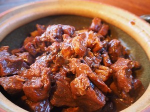 牛腩煲怎么做