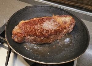 如何制作色香味俱全的牛排