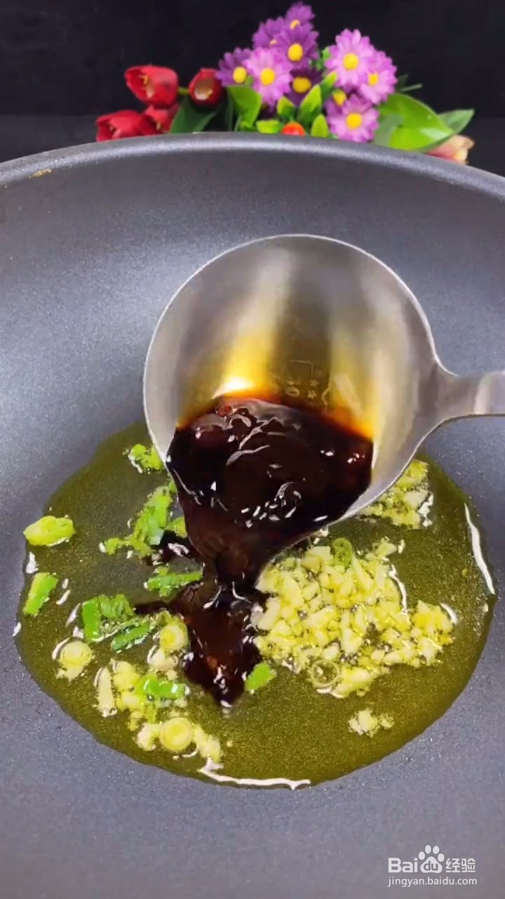 青椒炒鸡蛋怎么做才好吃