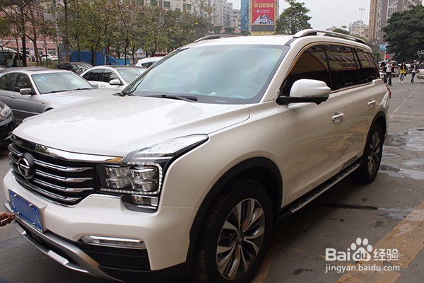 汽车犀牛皮保护膜是怎样覆盖到车漆面的