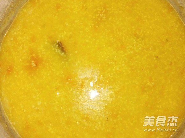 红枣南瓜杂粮粥