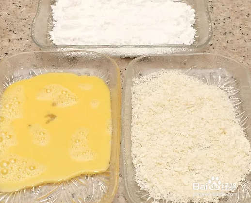 如何制作面包糠香酥鸡肉