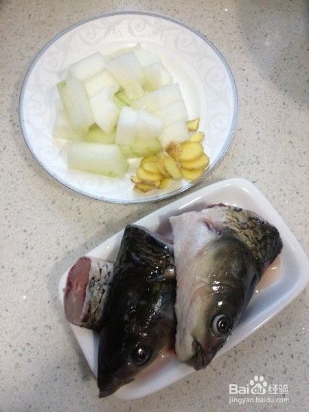 冬瓜鱼头汤的做法