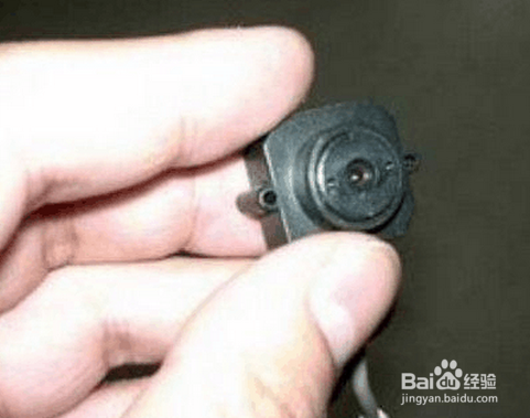 住酒店(宾馆)如何检查房间有没有针孔摄像头