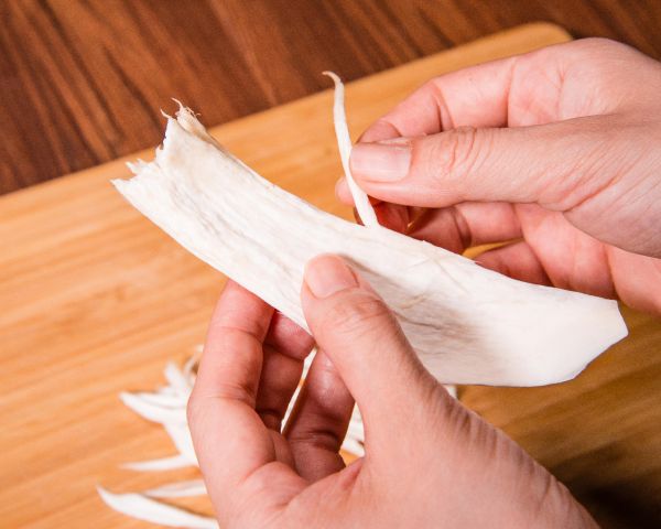 快手酸汤鲜虾面