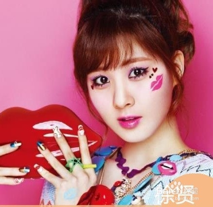夏季化妆技巧：缤纷少女妆扮靓整个夏天