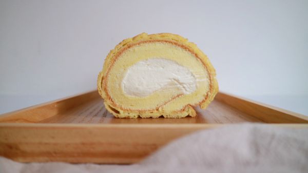 日式泡芙蛋糕卷