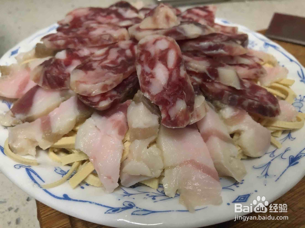 咸肉香肠蒸干丝的制作方法