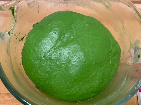 抹茶麻薯肉松夹心软欧