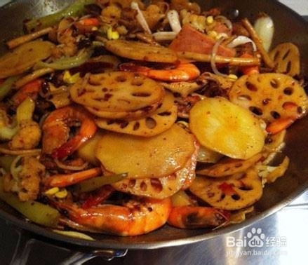 自制家庭美味菜肴：如何做麻辣香锅