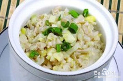 怎样给0~1岁宝宝吃辅食