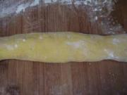 怎样自制全麦南瓜牛舌馒头