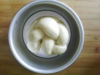 手把手教你普通面粉如何做绣球包