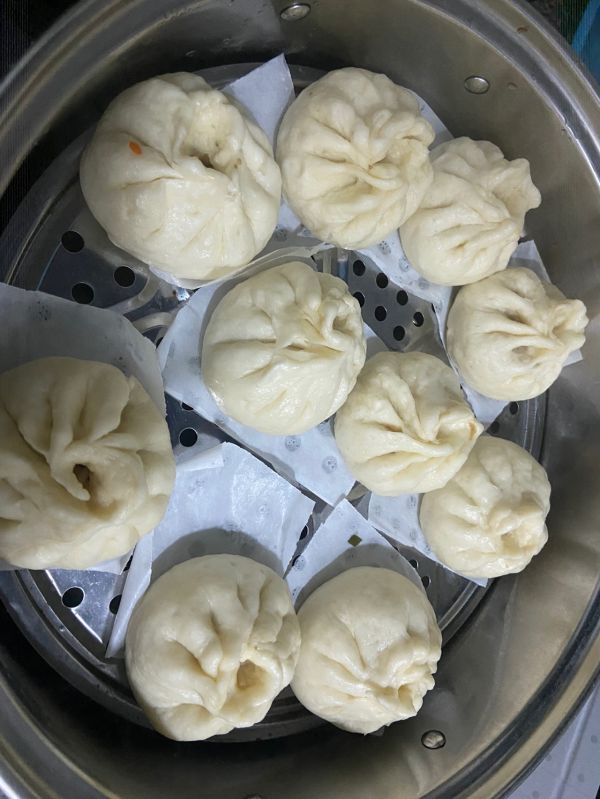 好吃的猪肉粉条包子