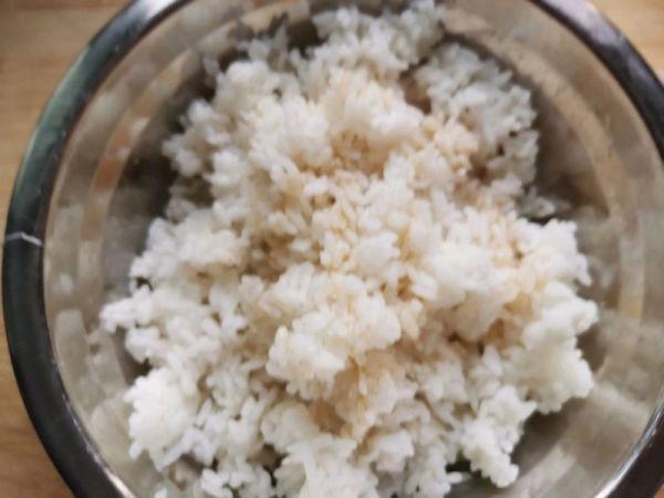 杂蔬虾仁火腿蛋炒饭