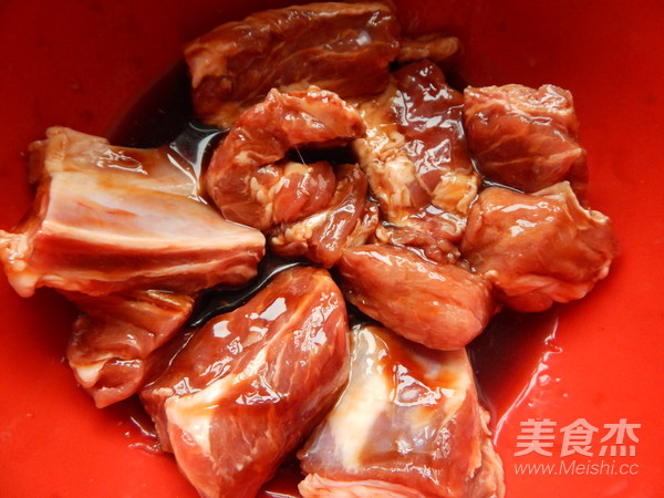 荷叶糯米蒸排骨