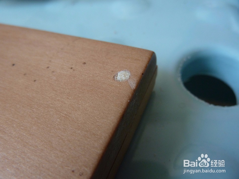 用牙签固定木条的方法