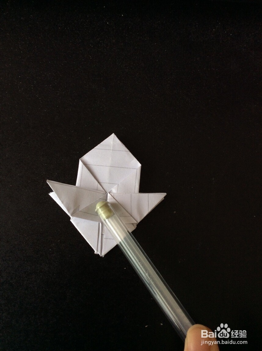 怎样折带翅膀的气球？