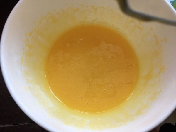 草莓奶油蛋糕卷