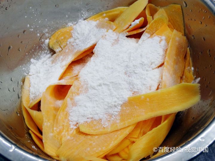 如何做一份芒果椰香糯米糍