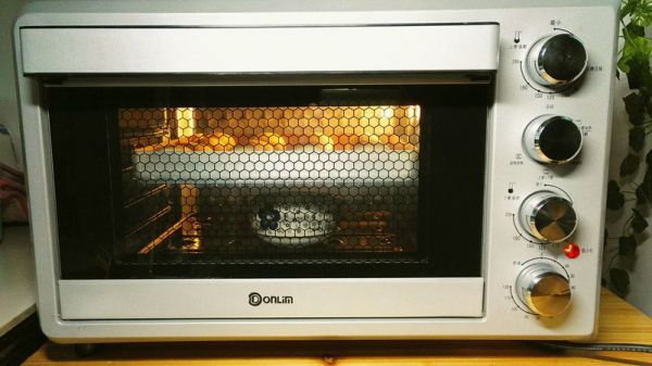 奶香脆底小面包