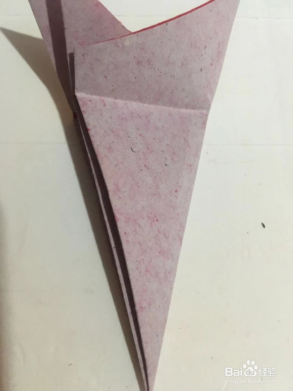 一颗漂亮的六芒星花样剪纸图案 怎样用彩纸裁剪