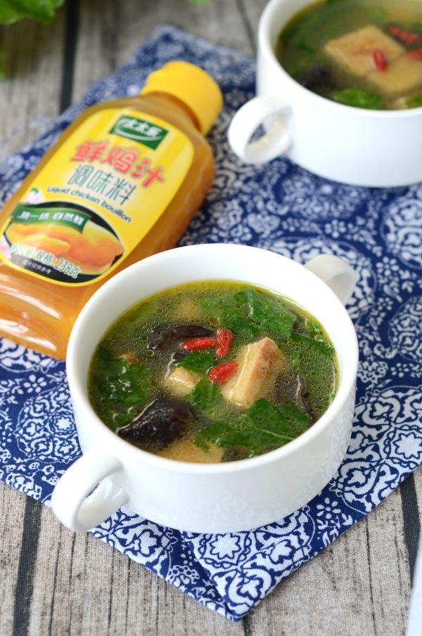鸡汁小白菜豆腐汤