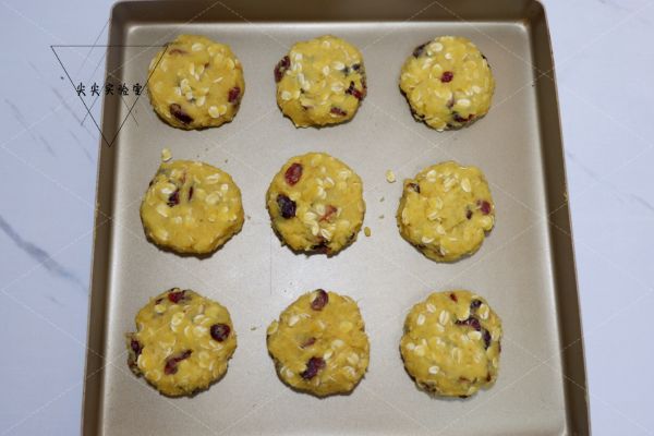 蔓越莓红薯燕麦饼