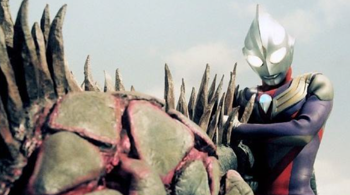 迪迦奥特曼49专务是谁