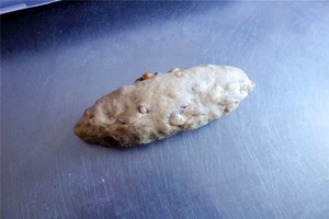 烤熟的榛子仁和酒渍蔓越莓怎么乳酪软欧